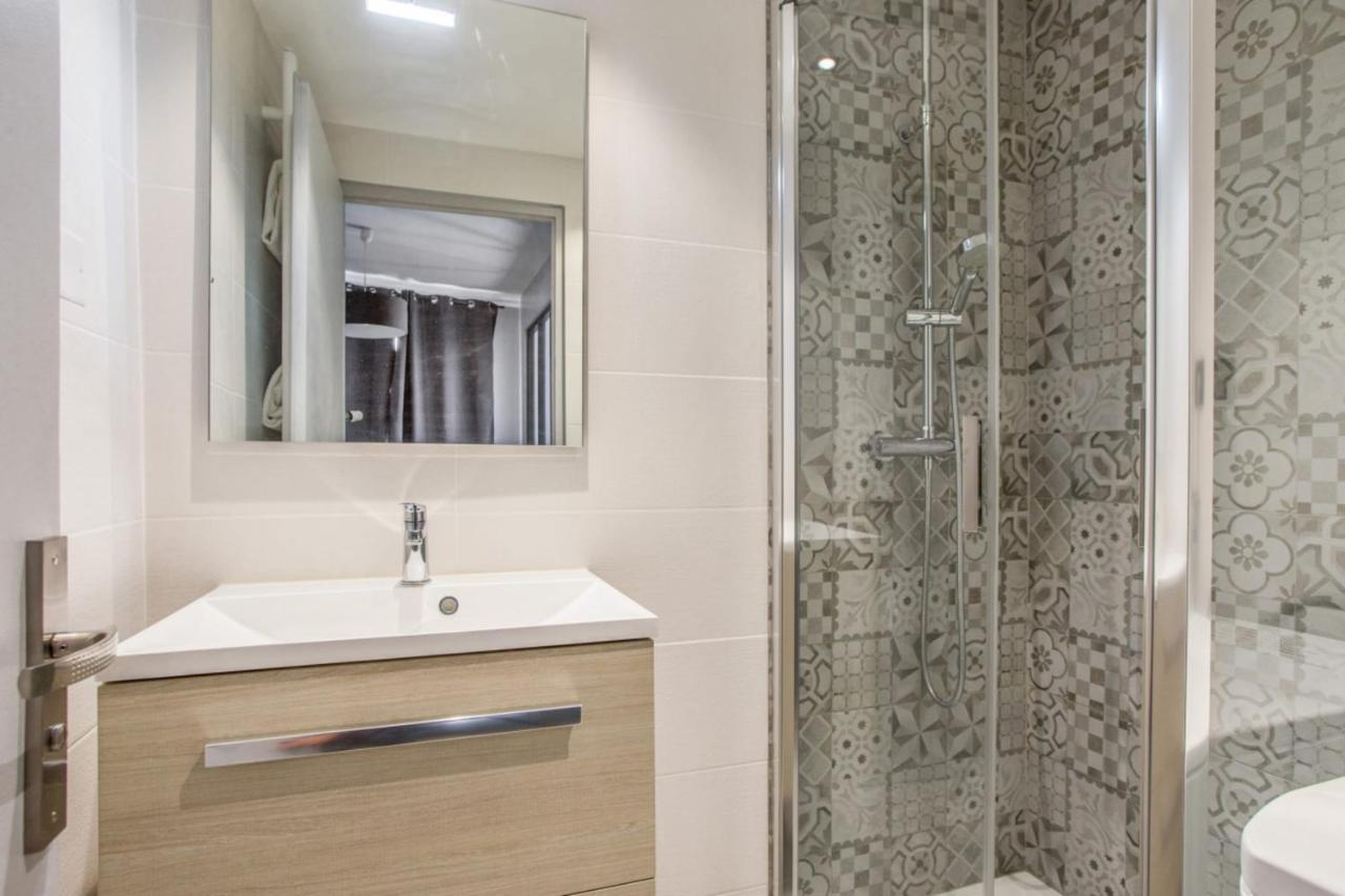Ferienwohnung Modern 1Br With Terrace And A Breathtaking View In Annecy Exterior foto