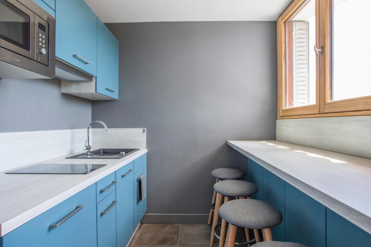 Ferienwohnung Modern 1Br With Terrace And A Breathtaking View In Annecy Exterior foto